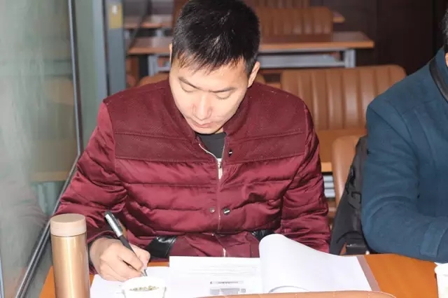 2733166806.jpg 2733166806.jpg