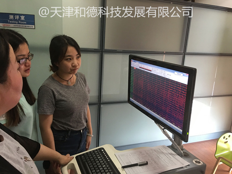 173653330.jpg 173653330.jpg