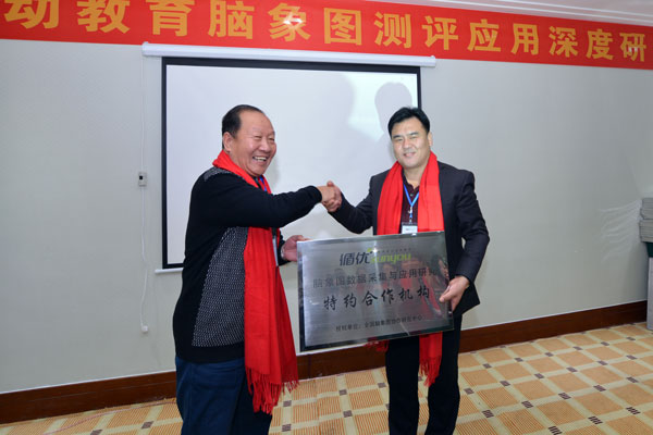 941185557.jpg 941185557.jpg